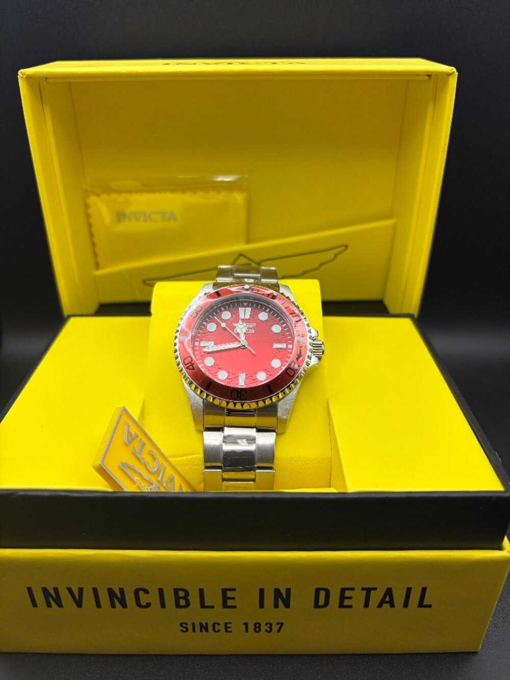 Invicta Pro Diver Kromatyk Red/Stainless Men’s Watch 43mm NIBWT (50934)